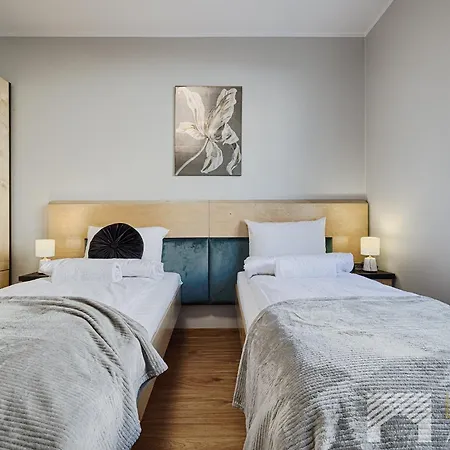 Leaf And Stone By Lookap Apartment
